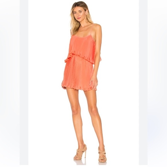 superdown Dresses & Skirts - NWT Superdown Tawnie Cami Dress